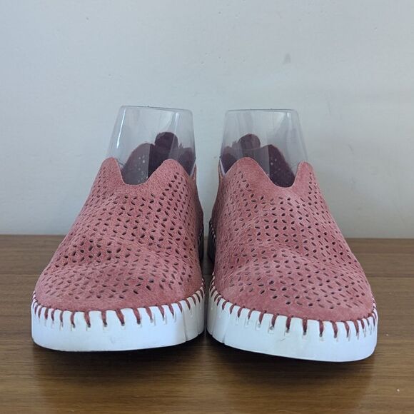 Jeffrey Campbell Tiles Slip-On Pink Perforated Sneakers sz 8 EUC - Picture 3 of 10